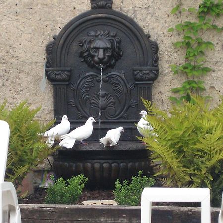 Appartement Domaine De La Freslonniere Le Rheu Buitenkant foto